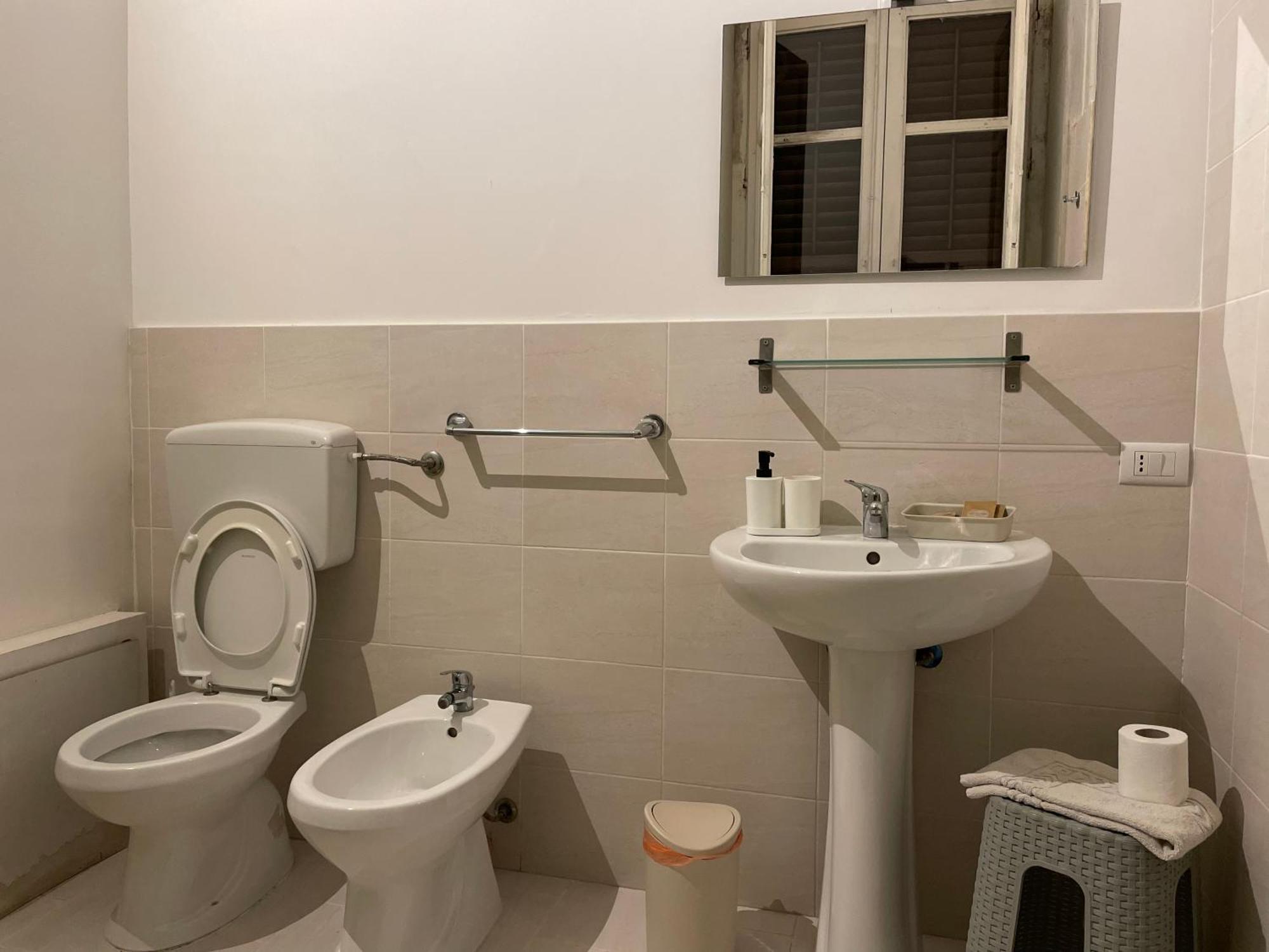 100 Passi Al Massimo Otel Palermo Dış mekan fotoğraf